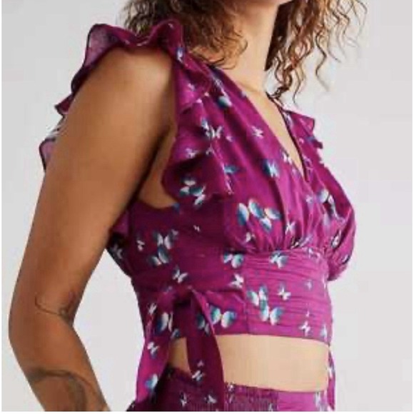 Free People Tops - Free People Top Women's XL Berry Short Sleeve Cropped Butterfly Elastic Waist‎
